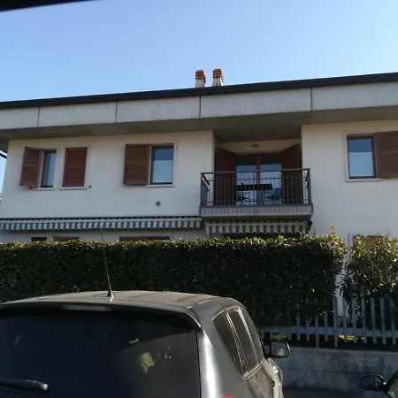 Casa Rondinella Дом отдыха Неграр